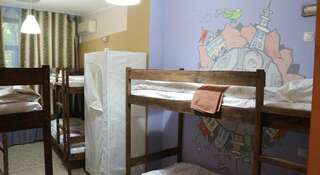 Гостиница Moy Hostel Сочи Кровать в общем номере для мужчин и женщин с 8 кроватями-3